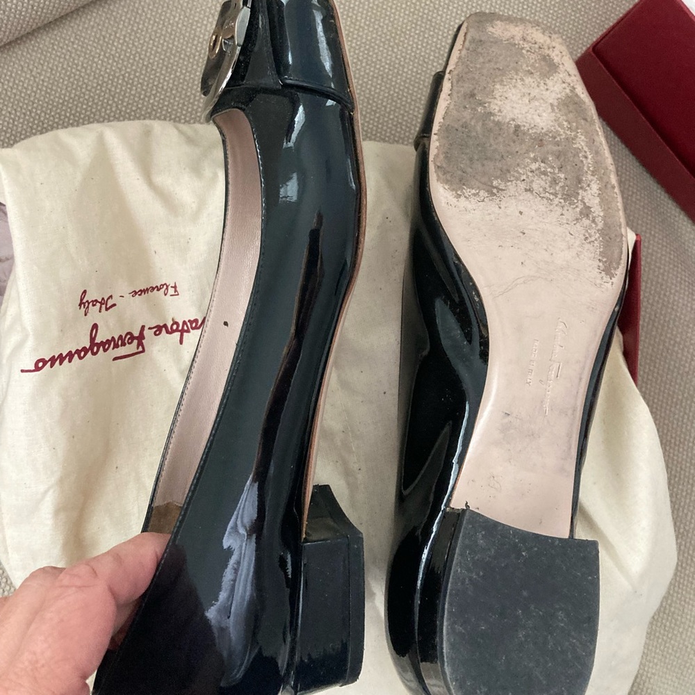 Ferragamo Shoes size 9.5